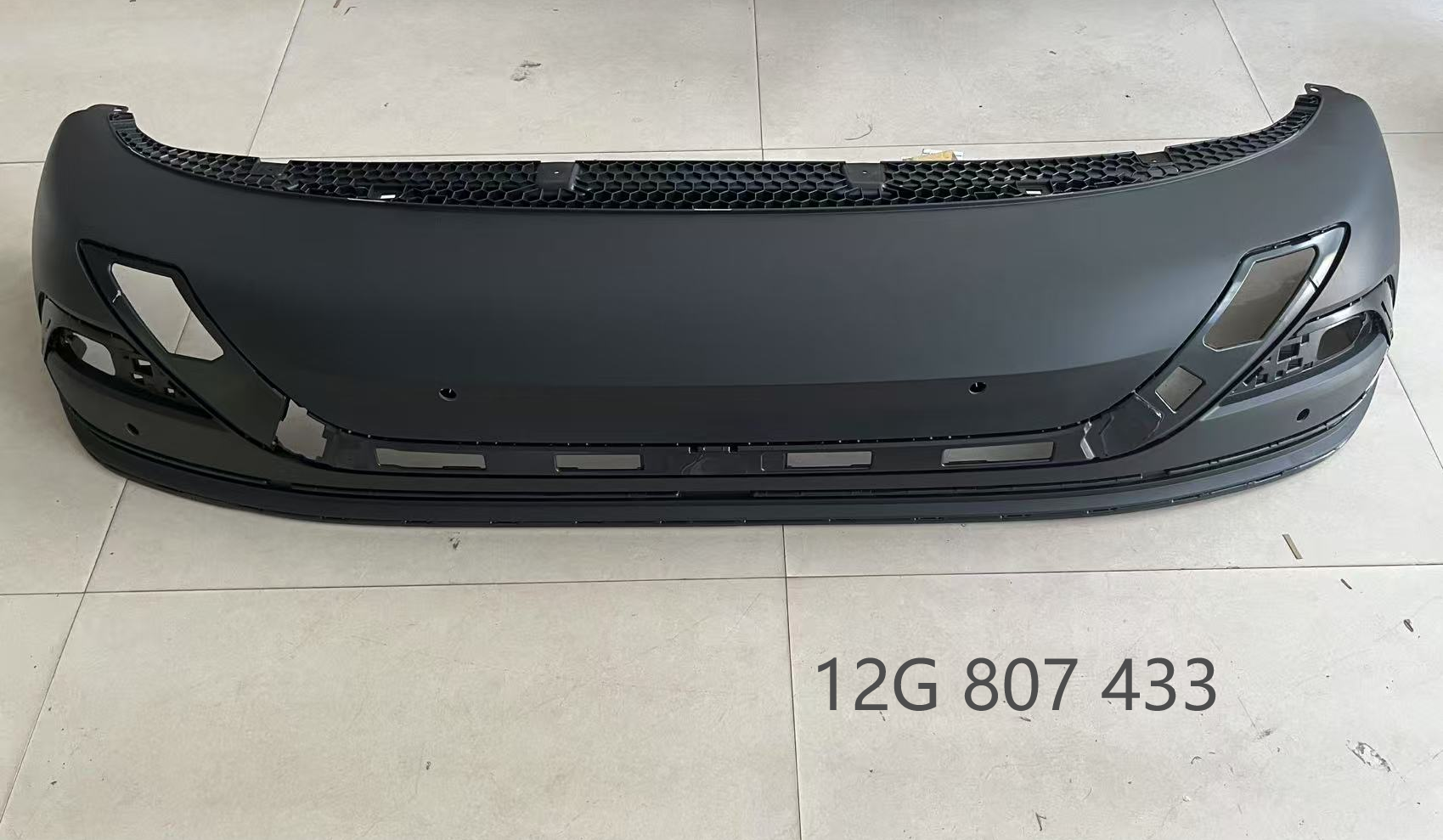 Deflector/Spoiler,RR Bumper VG0470320 for 大众 Volkswagen