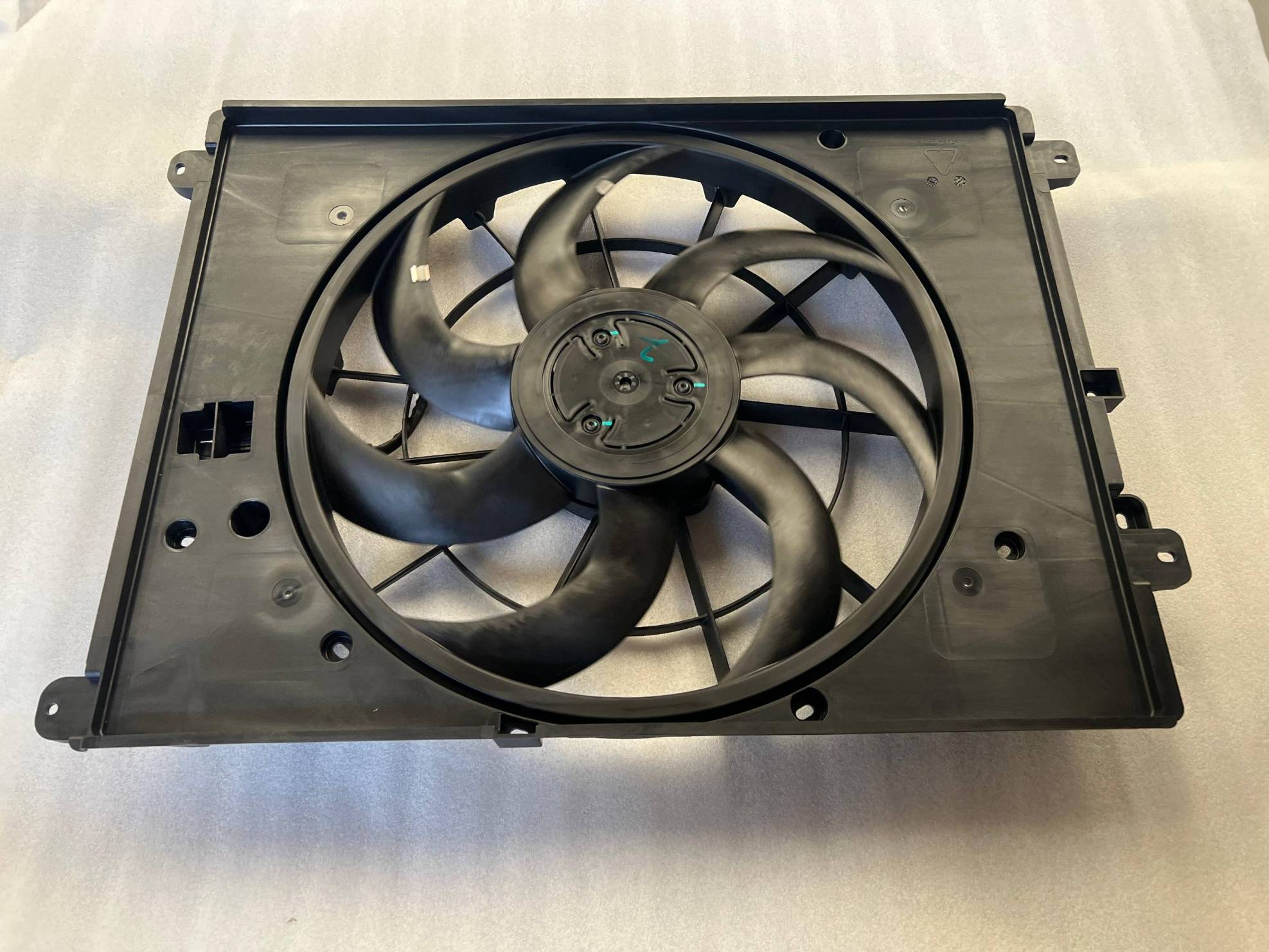 Radiator Fan BYD0080510 for 比亚迪 BYD