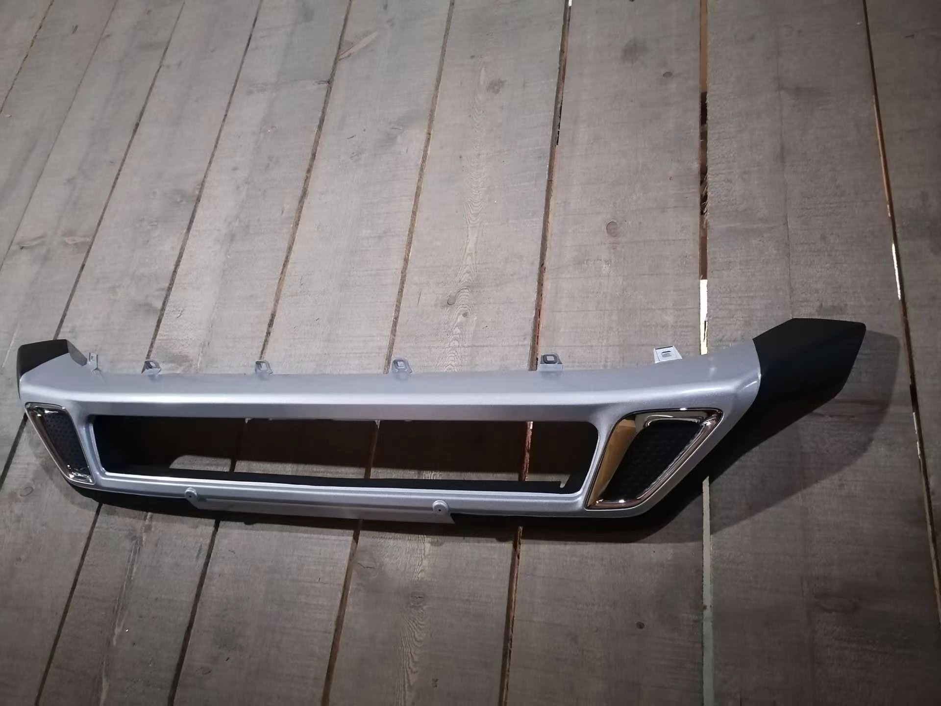 Front Bumper MB0050040D1 for 三菱 Mitsubishi