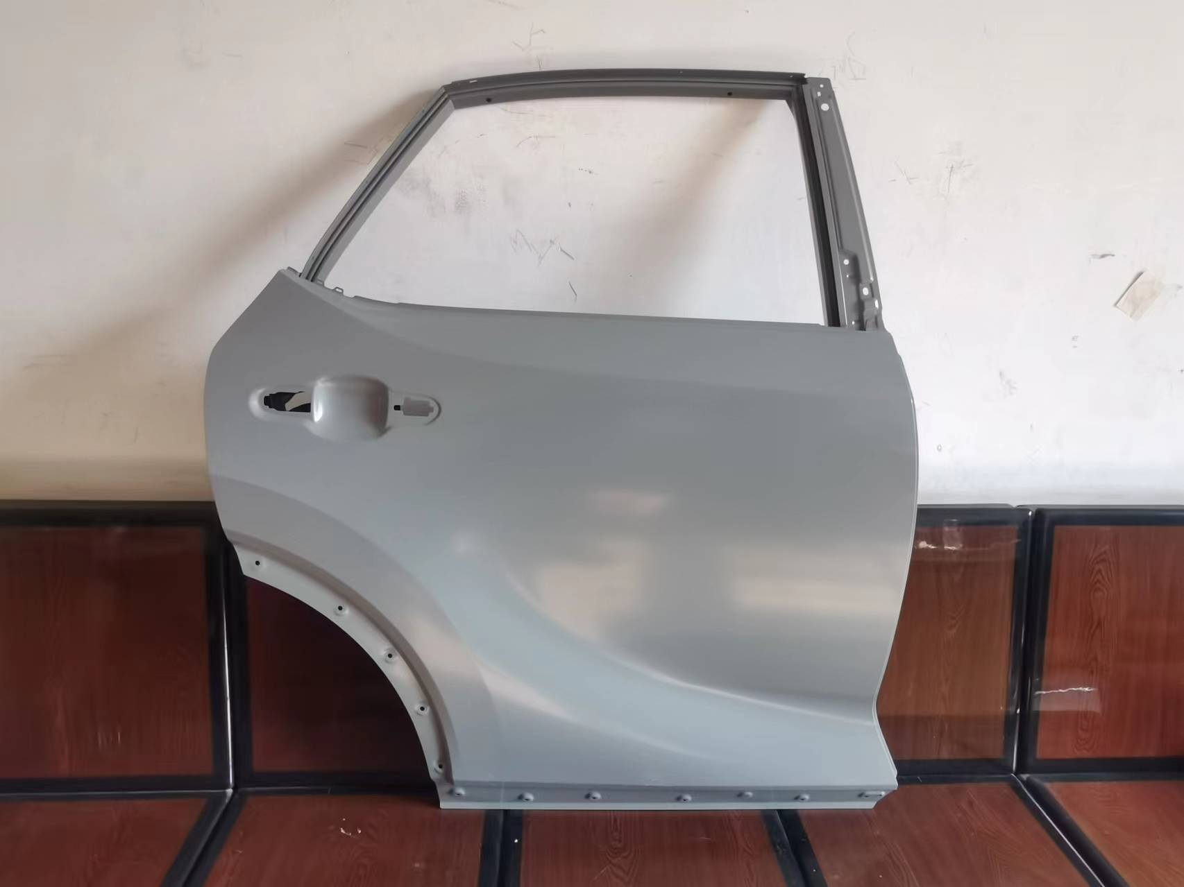 Rear Door Panel LX480242 for 雷克萨斯 Lexus