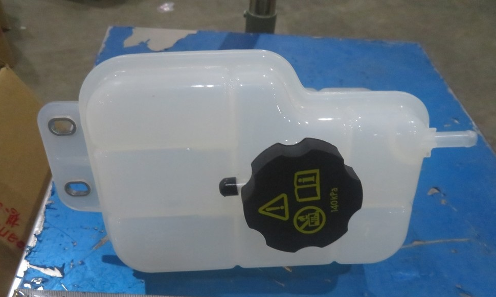 Radiator BYD0010480 for 比亚迪 BYD