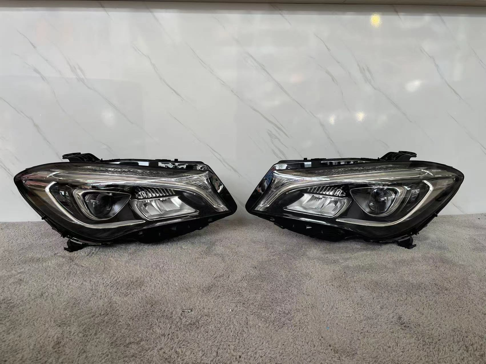 Head Lamps BC0350111HLYU2 for 梅赛德斯-奔驰 Mercedes-Benz