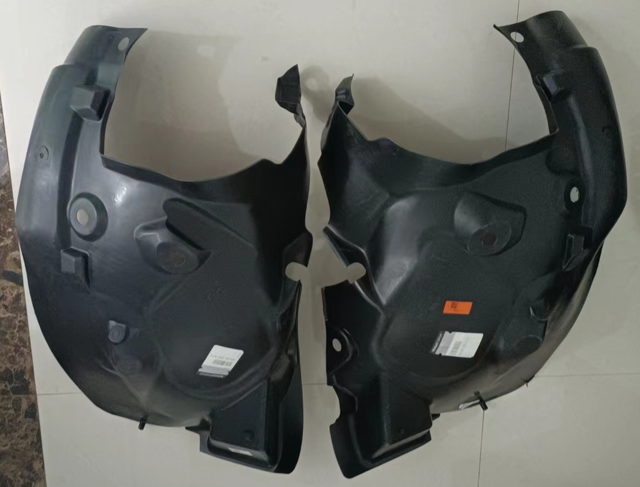 Inner Fender RE0100030Mo for 雷诺 Renault