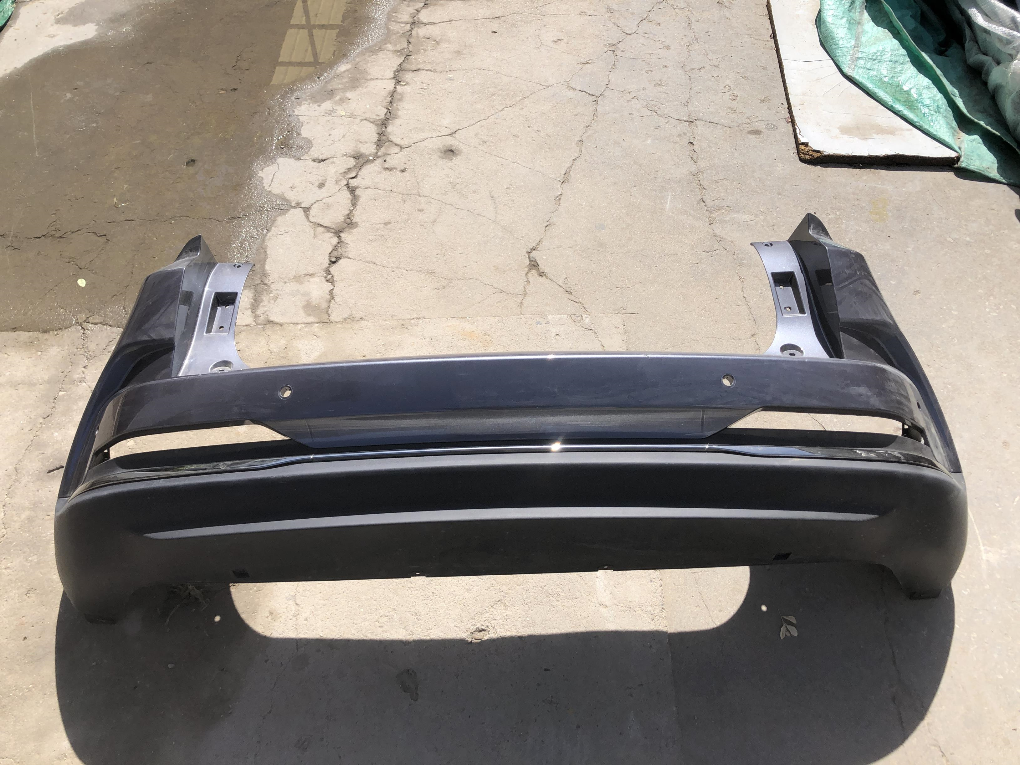 Rear Bumper HZ0030190P for 哪吒