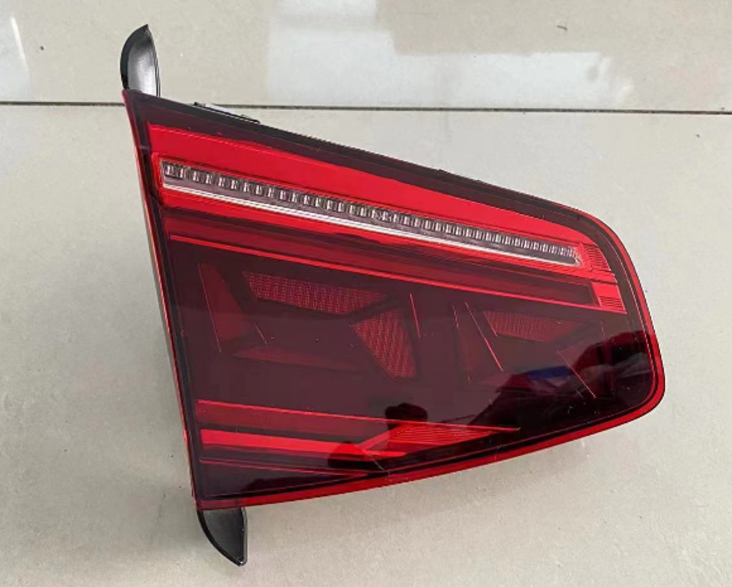 Tail Lamps VG0700171iU for 大众 Volkswagen