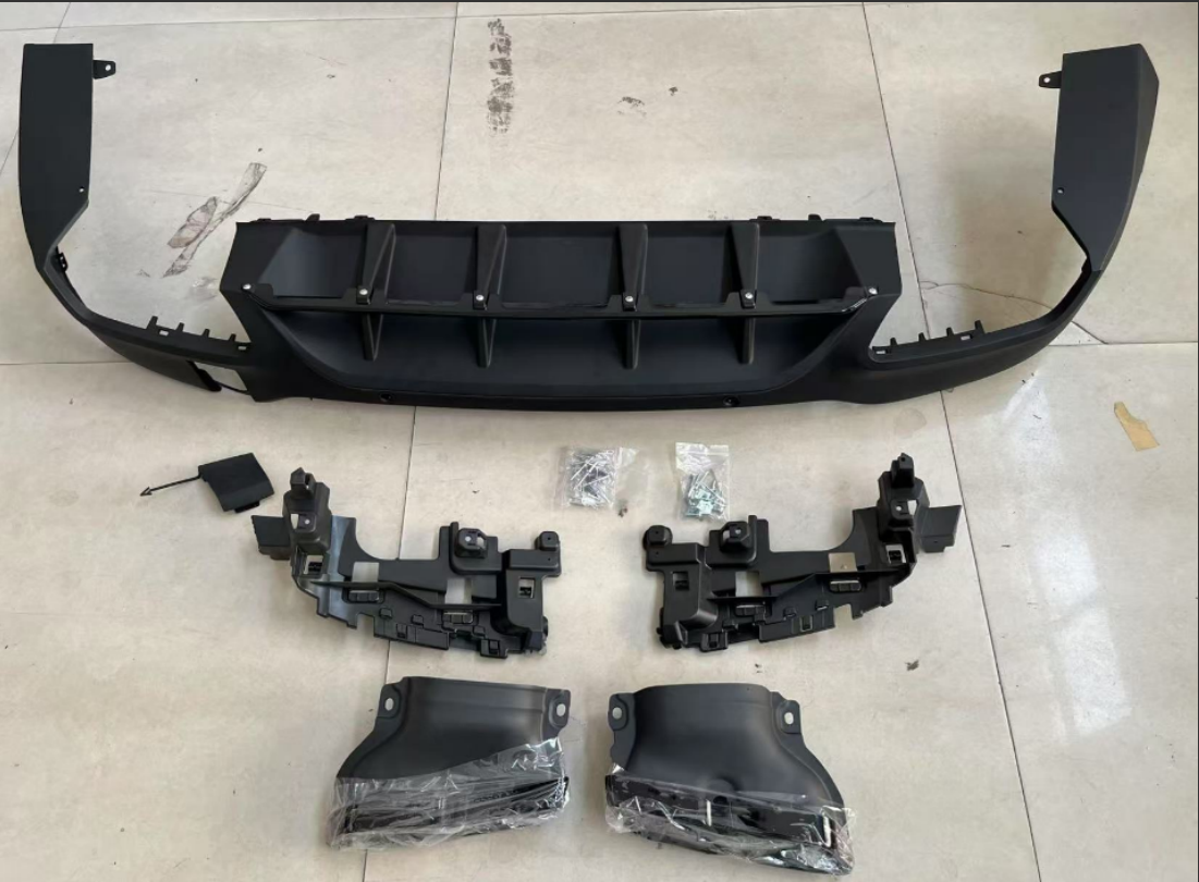 Deflector/Spoiler,RR Bumper BCT1450320 for 梅赛德斯-奔驰改装 Mercedes-Benz Tuning