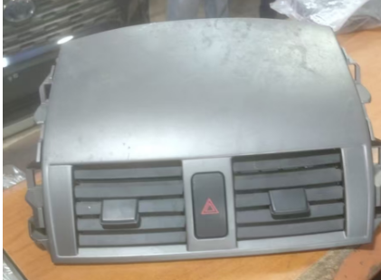 Dashboard Air Vent TY1892820 for 丰田 Toyota