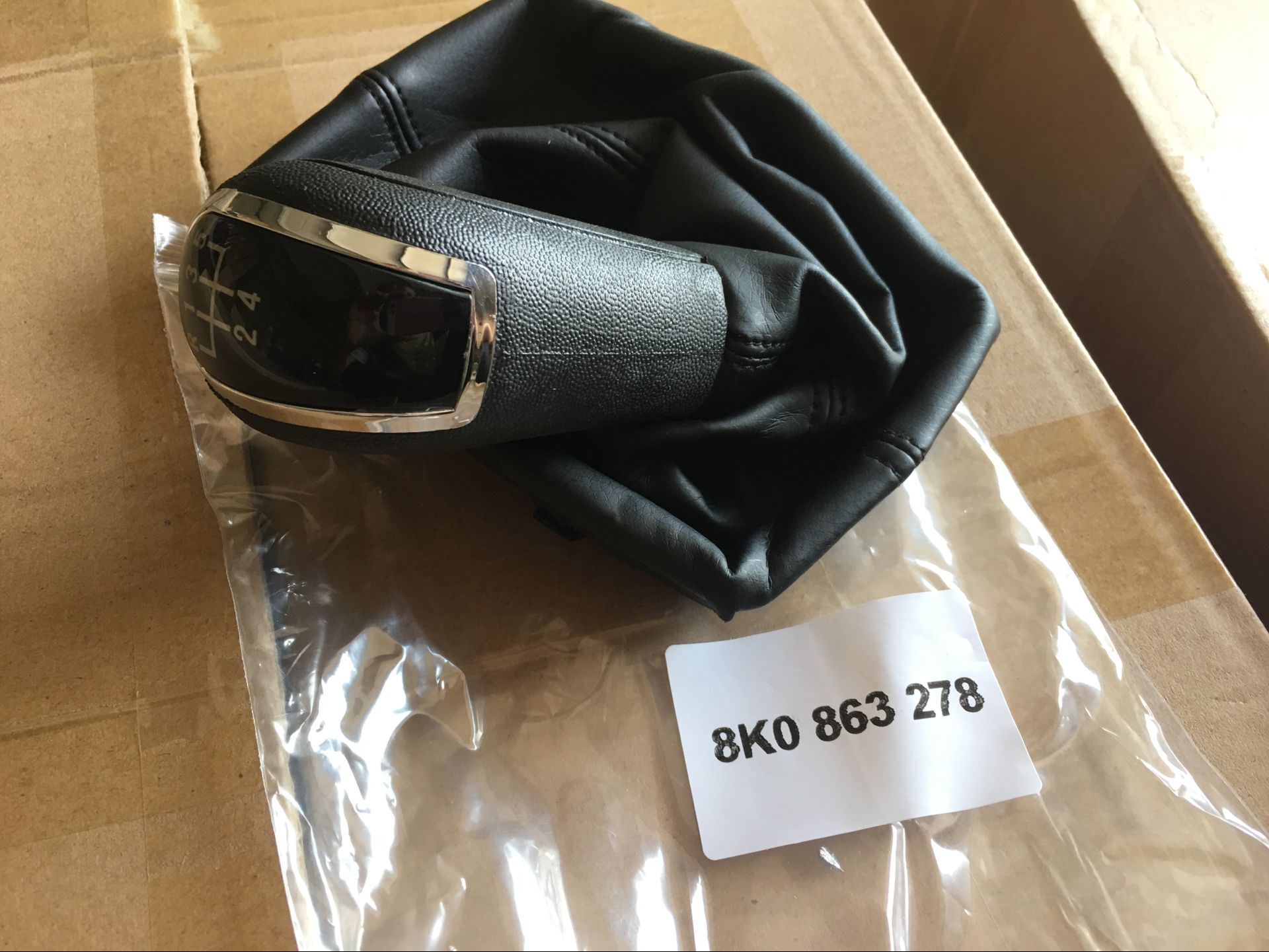Gear Shift Knob AU0690900 for 奥迪 Audi